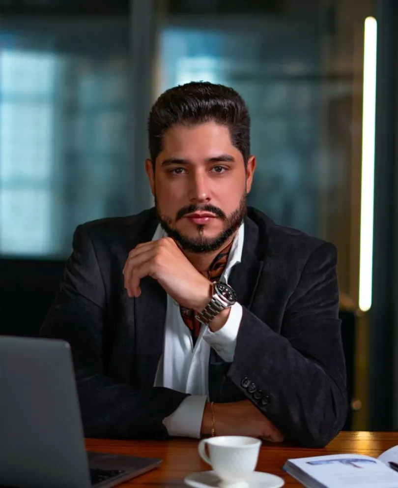Corporativo